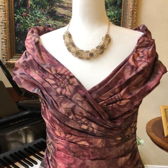 Rickie Freeman Teri Jon Iridescent Floral Women's Formal Dress Size 8 Like New - Picture 4 of 16